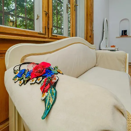 M Residance Apartment
