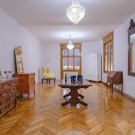 M Residance Apartment *