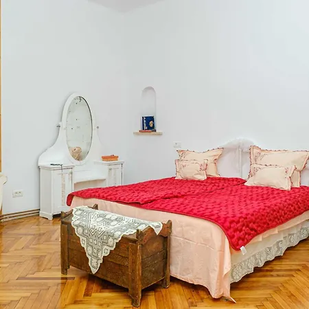 M Residance Apartment *
